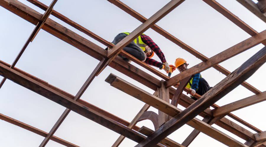 Expert new roof installation services in Wellsville, OH